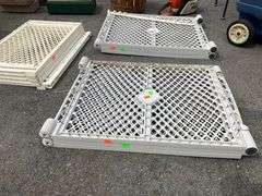 Vented Plastic Pet Playpen Parts with Mixed Sections and Damage