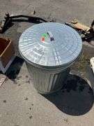 Galvanized Steel Trashcan with Lid