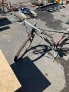 Mountain Bike With Front Suspension and Gear System