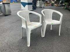 White Plastic Outdoor Chairs