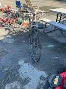 Mongoose XR 200 Aluminum Mountain Bike with Swing Link Suspension