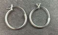 Sterling silver French lock 18mm hoop earrings 1.13g