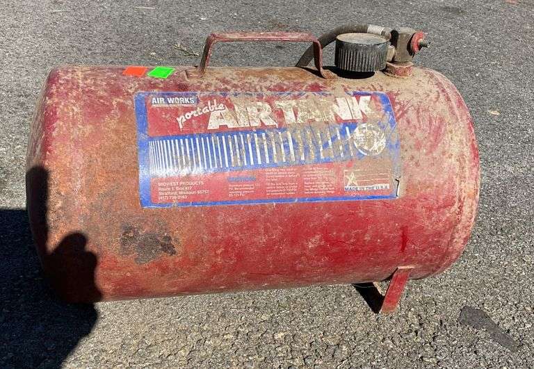 Air-Works Portable Air Tank with 125 PSI Maximum Pressure Rating, Non Tested by Hash Auctions