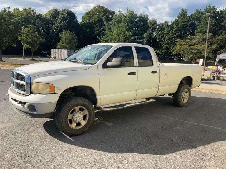 2003 Dodge SLT, 2500, 4x4 Pickup, Vin# 3D7KU28613G739885. Please Read, we do have a Virginia Title it is However a SALVAGE TITLE. BUT please read on and PAY ATTENTION GUYS. 5.9 liter Cummins Diesel with 167,000 miles, click for more
