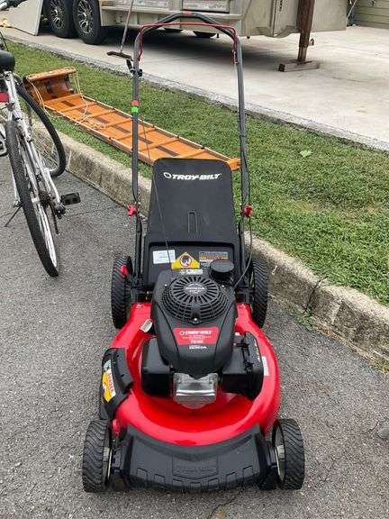 Troy-Bilt TB160 21-Inch Push Lawn Mower Powered by Honda