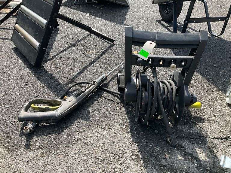 Pressure Washer with Hose Reel and Spray Wand