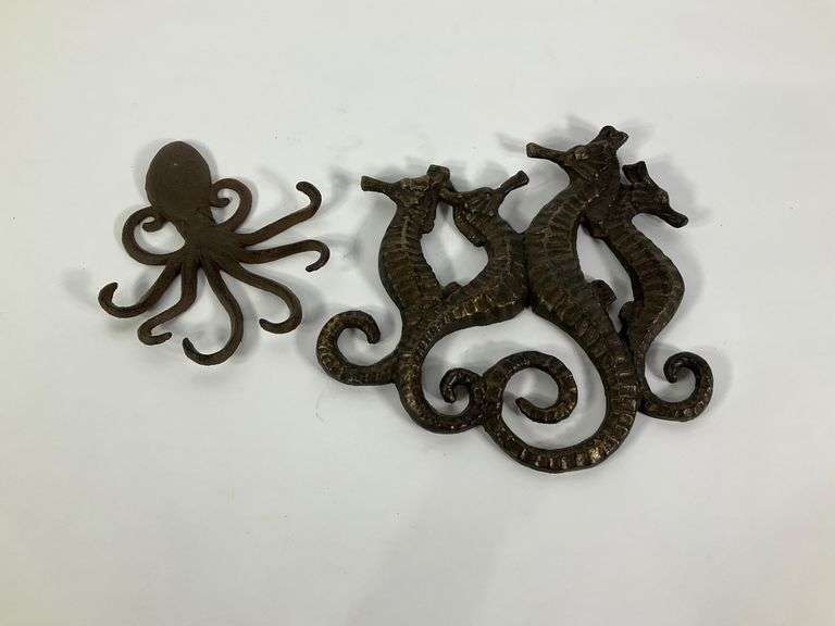 Cast Iron Octopus and Seahorse Wall Décor Set - Hash Auctions