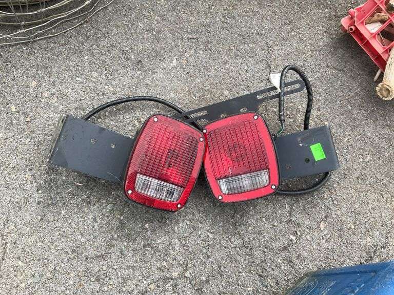 Set of Truck Taillights