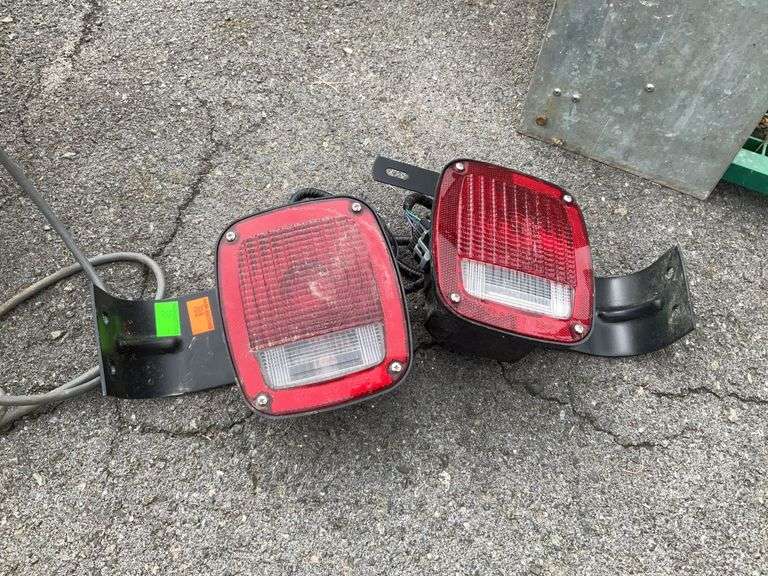 Set of Truck Tailights,