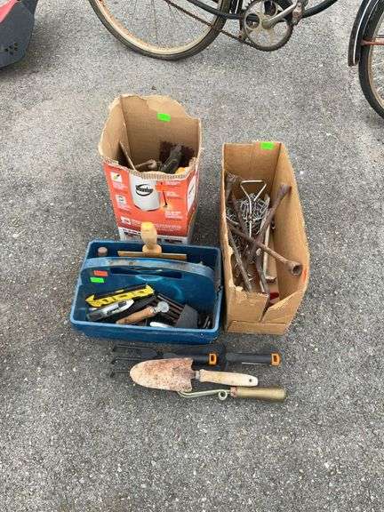 Miscellaneous tools and hardware lot,
