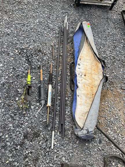 Classic Utility Rods Utility Rods, Tools, and Carrying Case Set - Hash Auctions