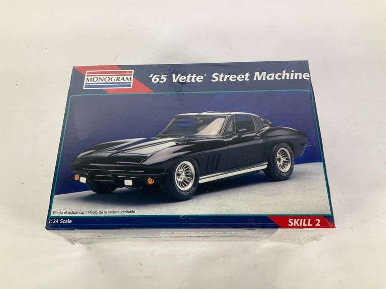 Monogram Factory Sealed ’65 Vette Street Machine 1/24 Scale Model Kit ...