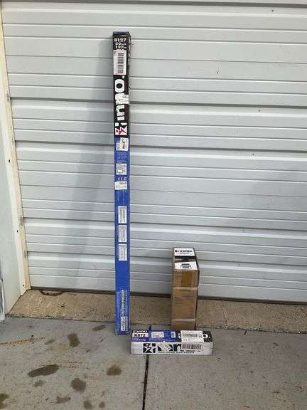 Square Car Rack Inno Advanced Car Racks System: Square Base Stay, 50-Inch Crossbar, and ...