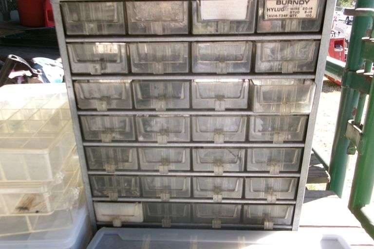 7 ORGINIZERS W/CONTENTS