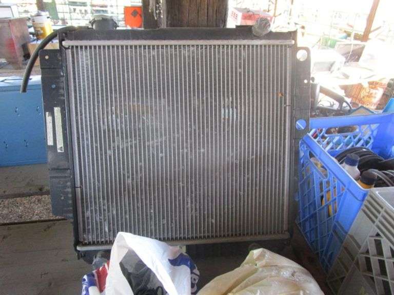RADIATOR, CAR PHONE CHARGE, PHONE, Q PHONES
