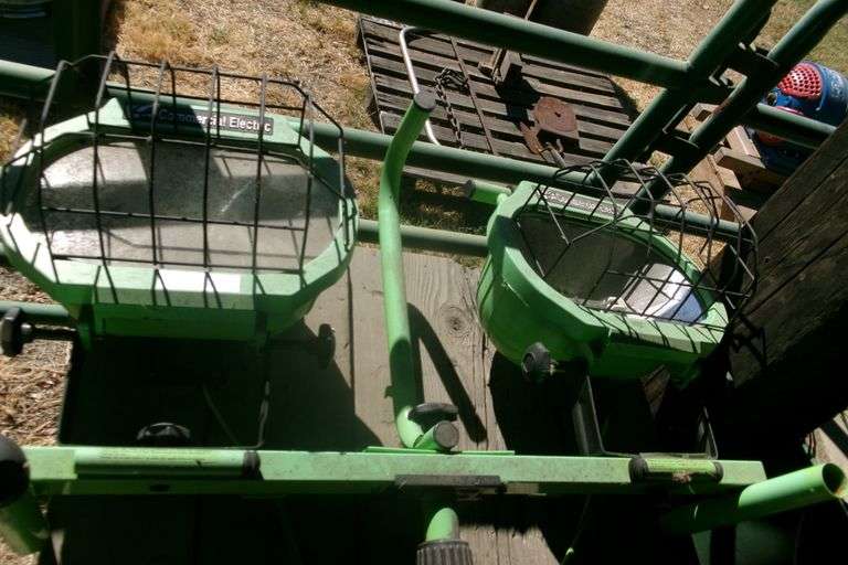 PORTABLE LIGHT GREEN