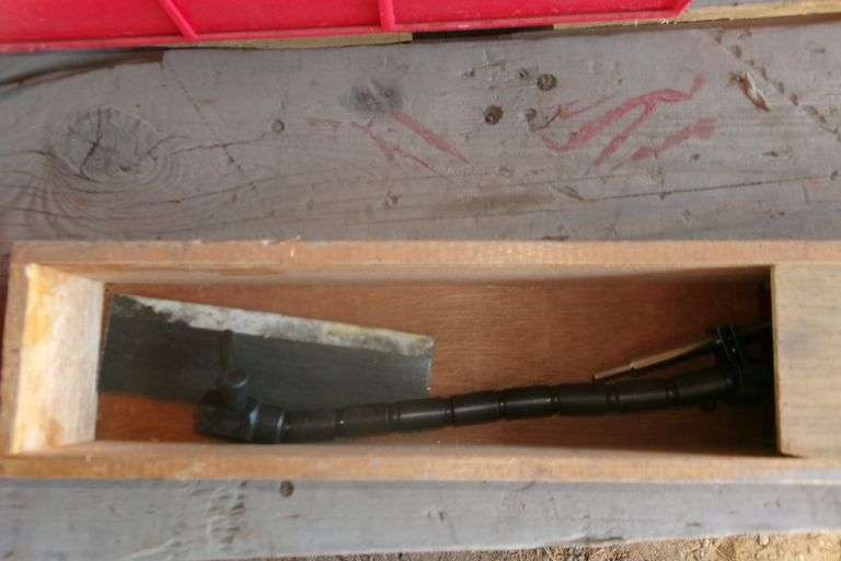 SPECIALTY TOOL IN WOOD BOX