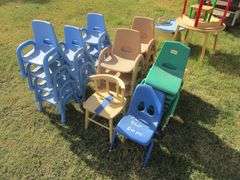 LOT 26PC KIDS CHAIRS