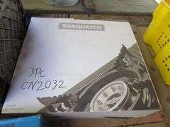 TIRE CHAINS, CAMP STOVE IN BOX, CRATE W/SPRAY NOZELS