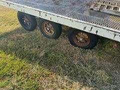 HMDE 20' FARM TRAILER, NON TITLED, 3 axle