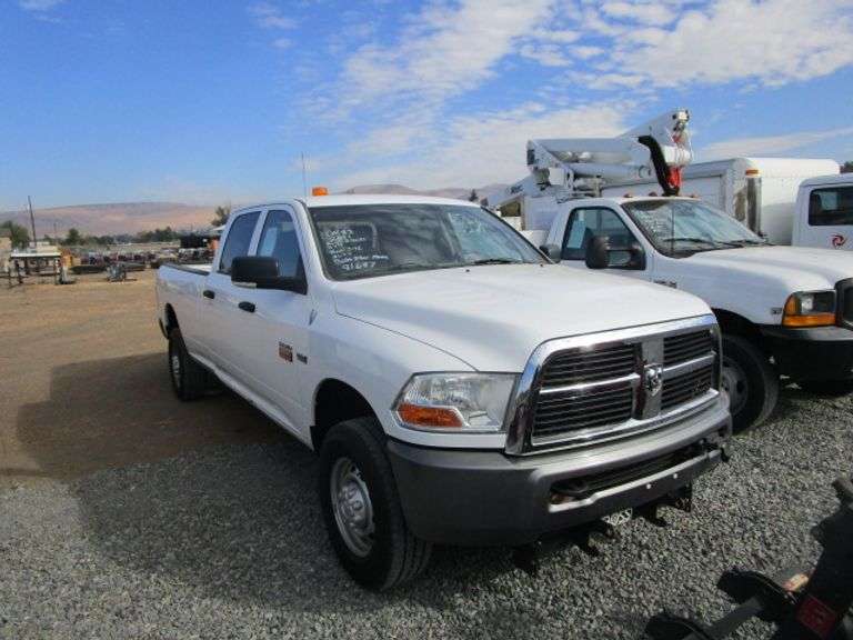 2011 DODGE RAM 2500 4X4