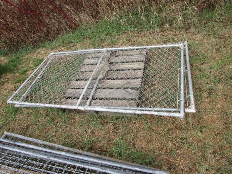 2-7' CYCLONE FENCE PANELS
