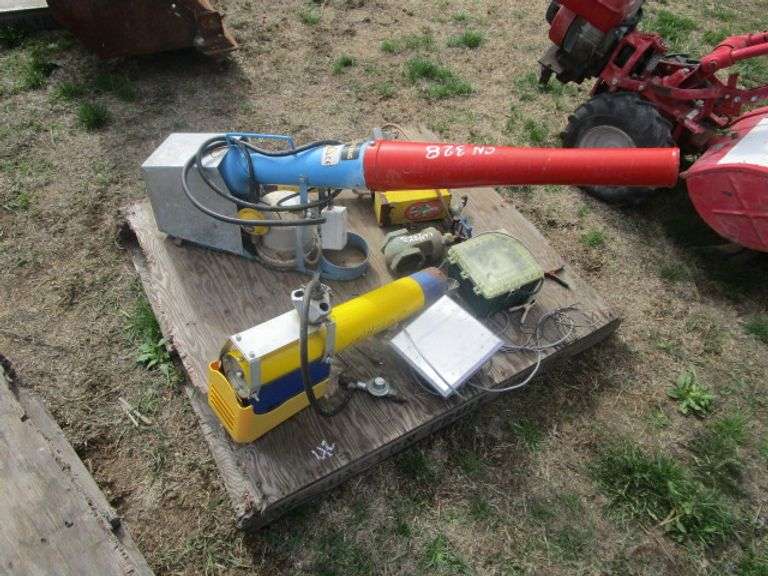 PALLET 3 CHERRY GUNS,, BRASS VALVE