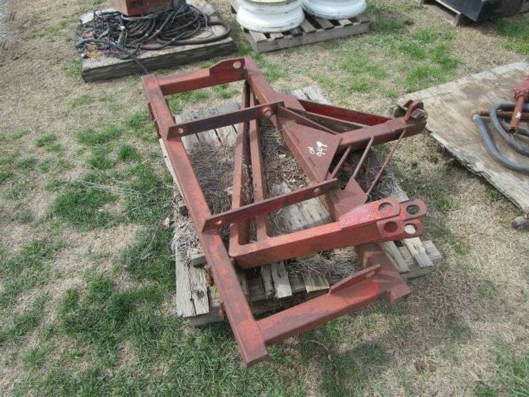 PALLET TRACTOR LOADER FORK ATTACHMENT