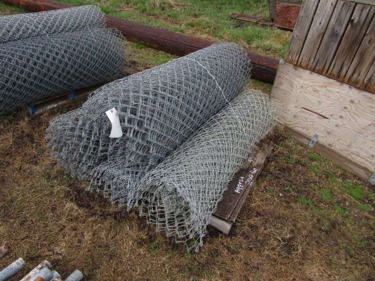 LOT 4 ROLLS CYCLONE FENCE