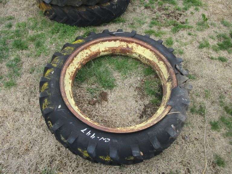 10X38 JD TIRE & RIM