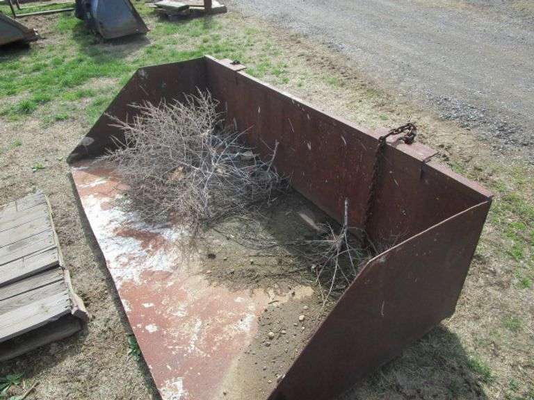 8' FORKLIFT BUCKET