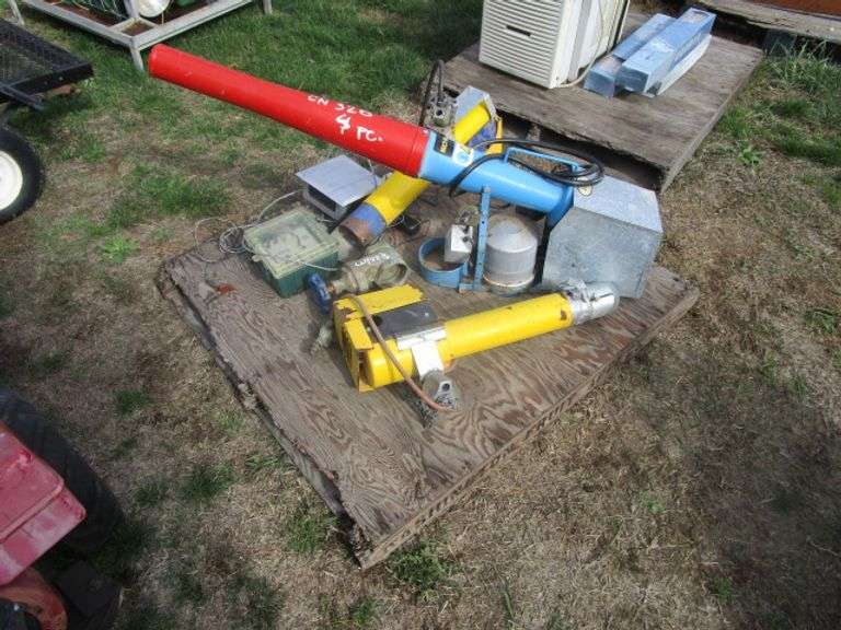 PALLET 3 CHERRY GUNS,, BRASS VALVE