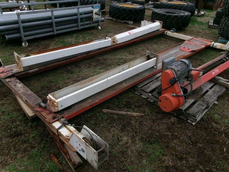 PEDESTAL P/U/CAR HOIST