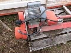 PEDESTAL P/U/CAR HOIST