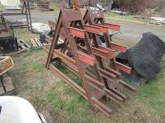 SET STEEL RACKS