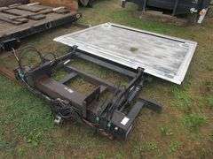 HYD LIFT GATE FOR BOX TRUCK