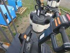CROWN PE4500-60 ELEC PALLET JACK 6000LB
