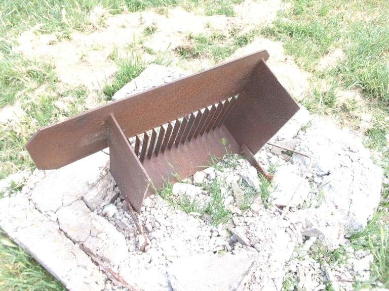 FIRE PIT