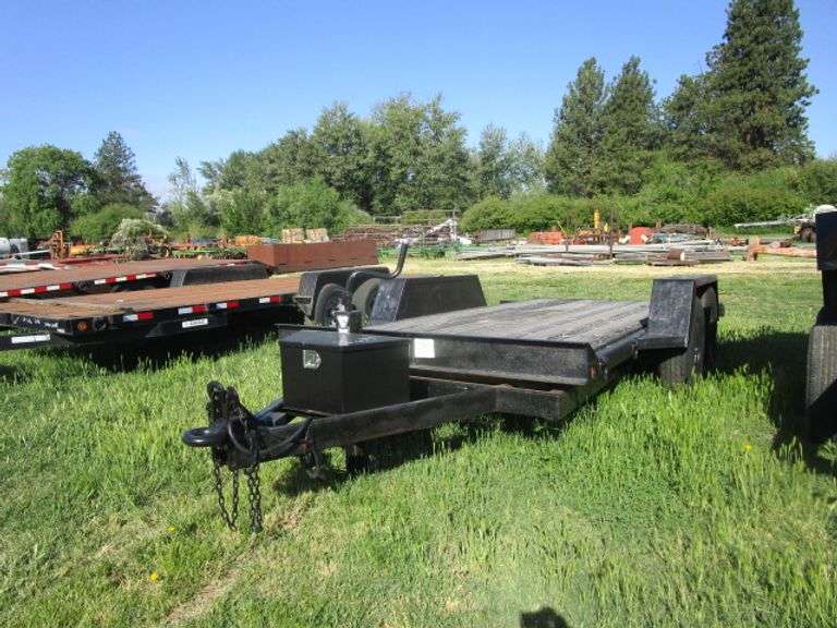 2007 TRAIL MAX 16' TILT FLAT BED TRAILER