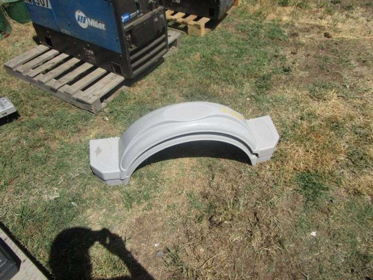 1 SET BOAT FENDERS