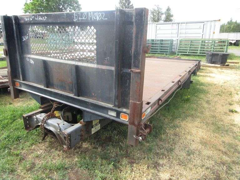 96X16 BED W/HOIST
