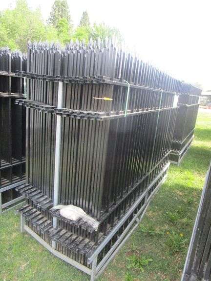 7X10 NEW PUBLIC SPACE FENCING