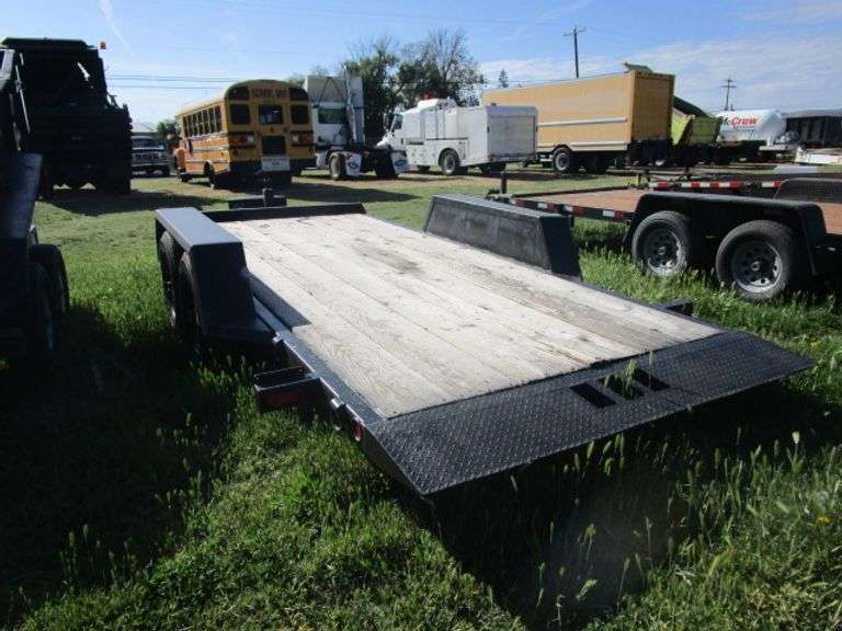 2007 TRAIL MAX 16' TILT FLAT BED TRAILER