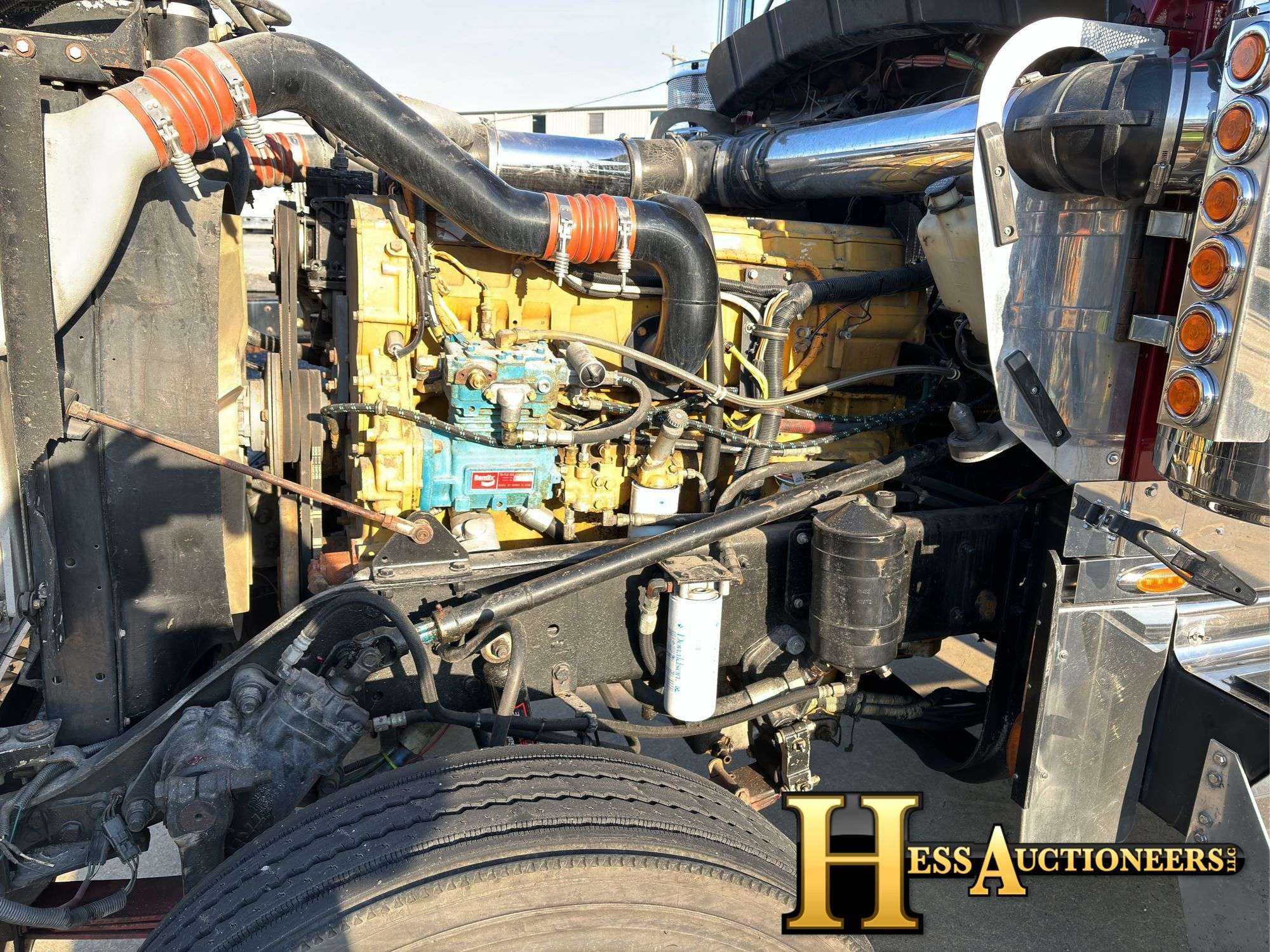 1998 KENWORTH W900 T/A DAYCAB - Hess Auctioneers