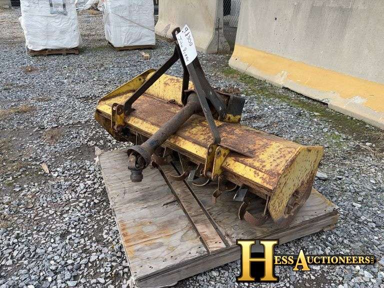 JOHN DEERE 3 POINT ROTARY TILLER ATTACHMENT