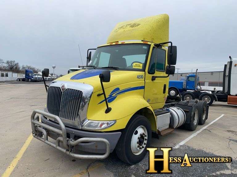 2015  INTERNATIONAL  PROSTAR  T/A DAYCAB