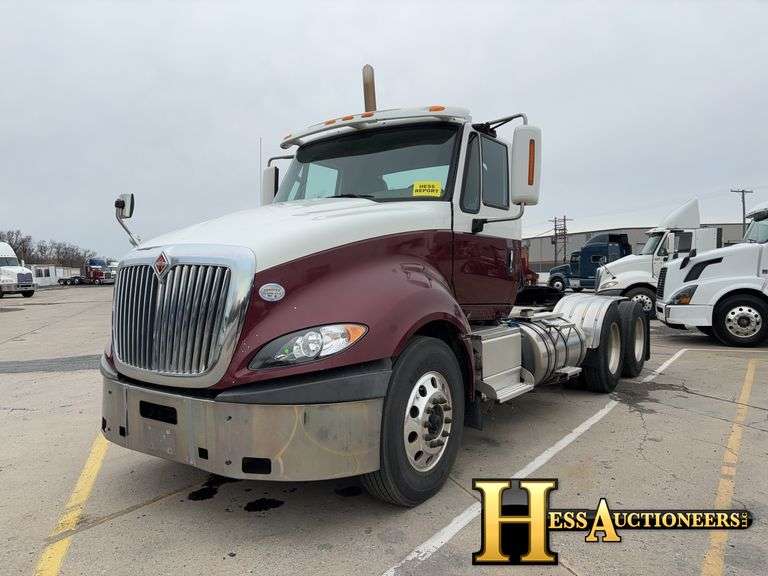 2016  INTERNATIONAL  PROSTAR 122  T/A DAYCAB