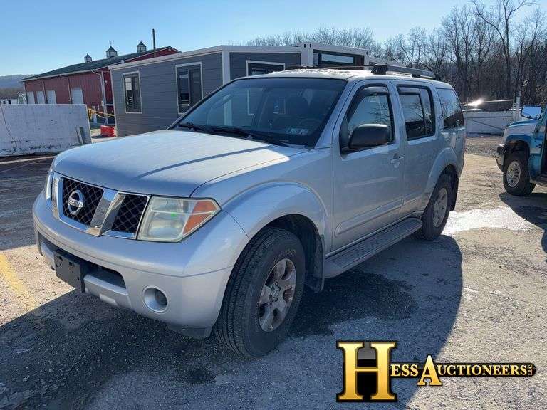 2005  NISSAN  PATHFINDER