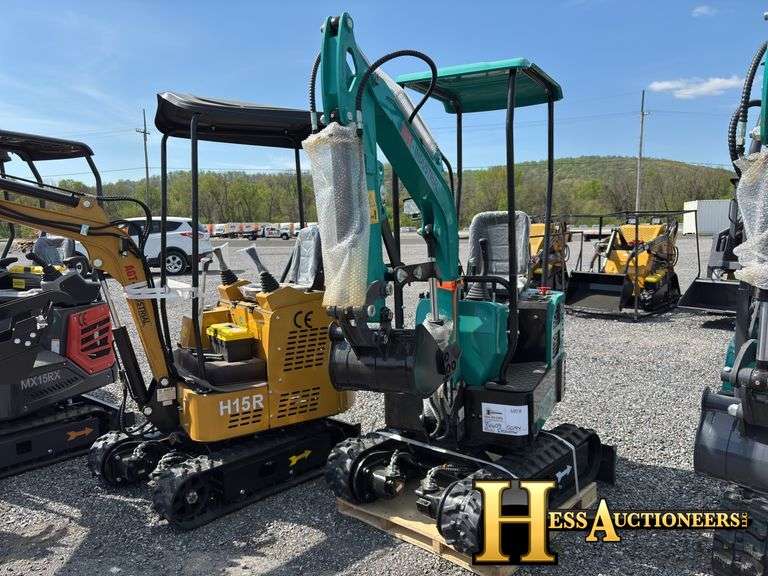2024  AGT  QH12R  MINI COMPACT EXCAVATOR