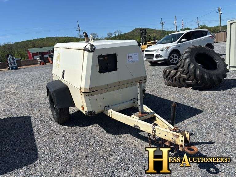 2001  INGERSOLL RAND  P185WJD  AIR COMPRESSOR